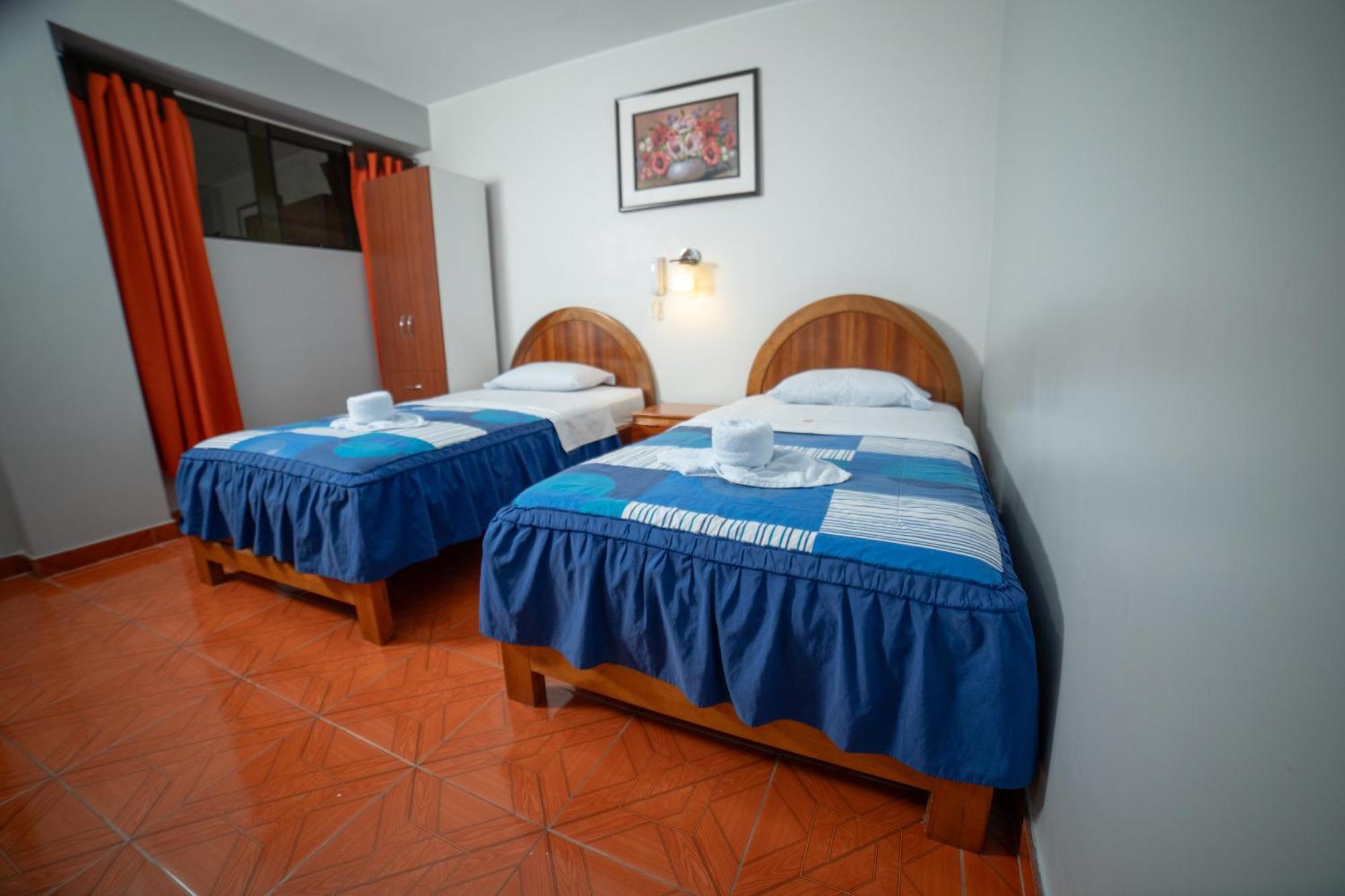 Hotel Mayros Satipo Exteriör bild