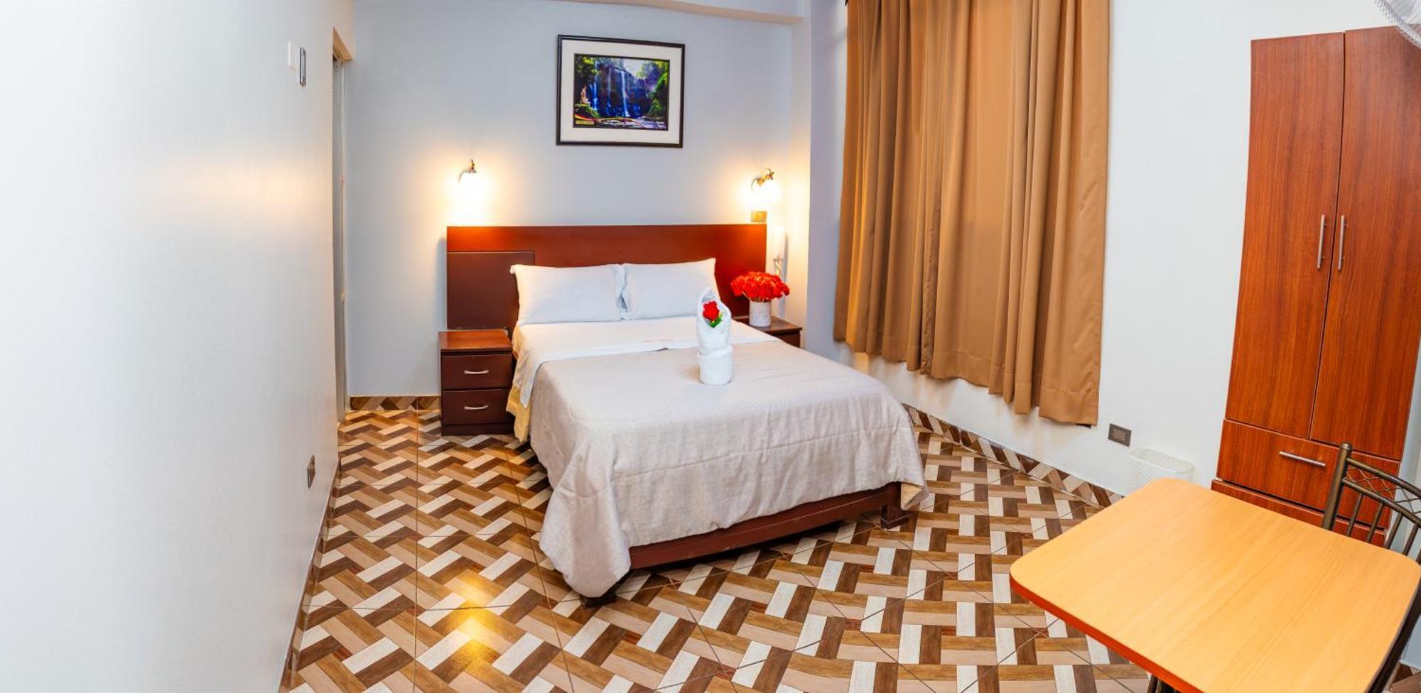 Hotel Mayros Satipo Exteriör bild